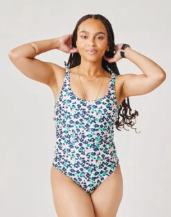 Sandhaven One Piece: Bloom Texture 6 Sandhaven One Piece: Bloom Texture -Carve Active Deals Store BFJT63 304 front crop