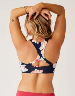 Sanitas Reversible Top: Elation/Berry -Carve Active Deals Store BTGA35 982 back ncrop