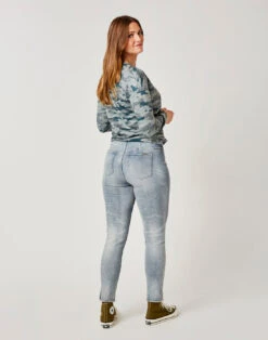 Alma Jean : Favorite Fade -Carve Active Deals Store PTPO28 451 back crop