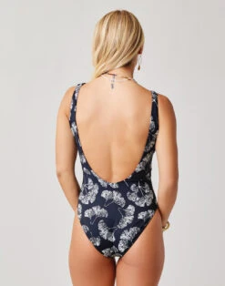 Skye Compression One Piece: Black Ginkgo -Carve Active Deals Store dhwpikkd7yxjwafhgtv5