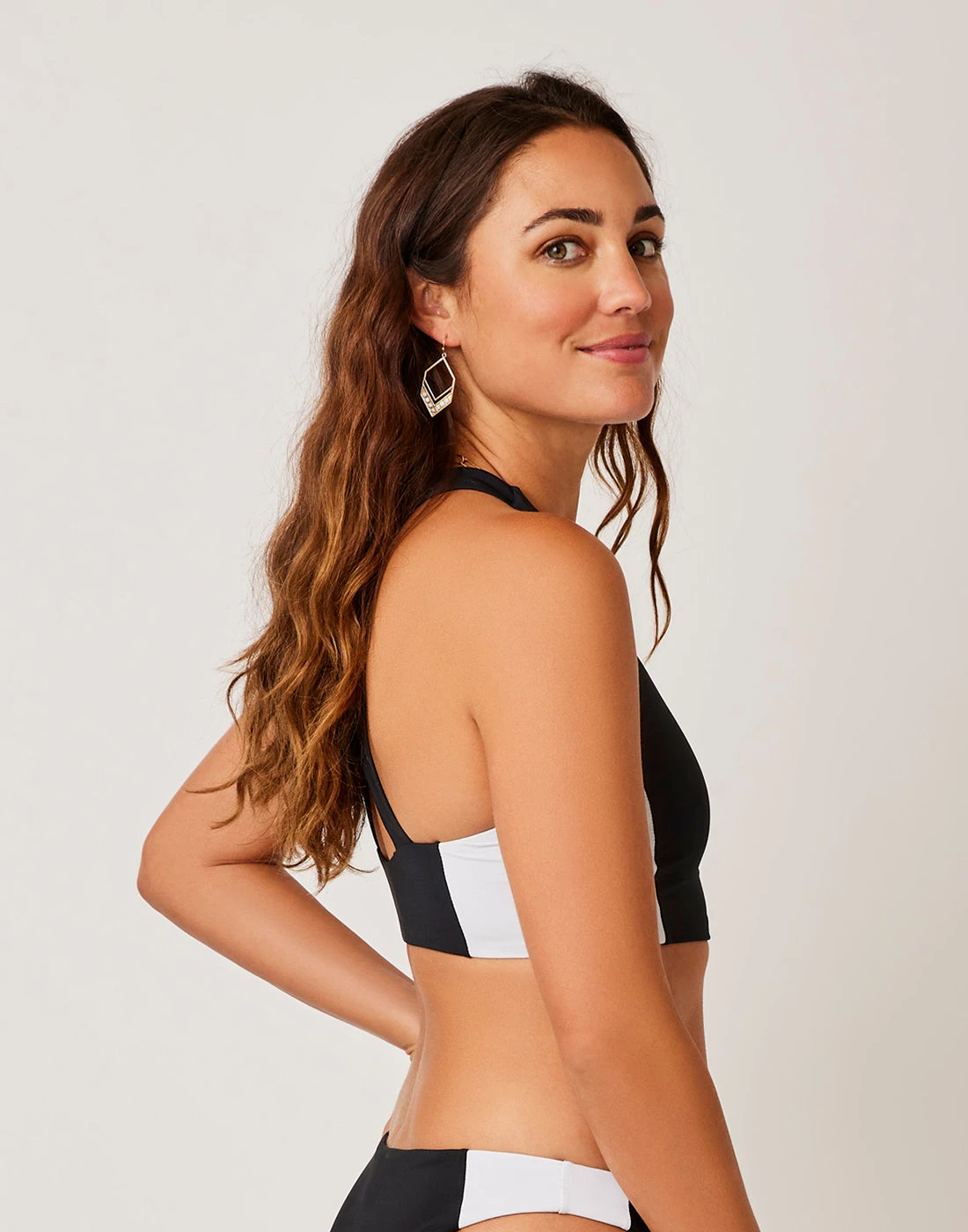 Sanitas Colorblock Top: Black/White 2 Sanitas Colorblock Top: Black/White - Image 2