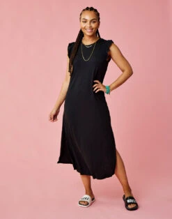 Maeve Dress: Black