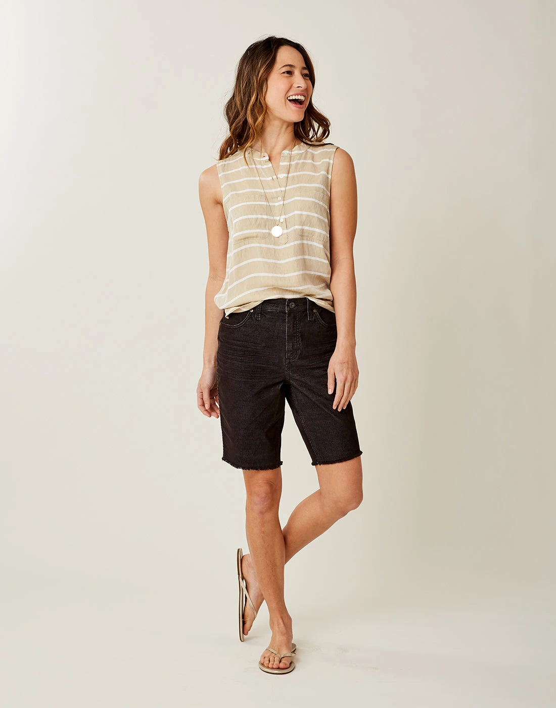 Oahu Hi Rise 10" Short: Black 1 Oahu Hi Rise 10" Short: Black