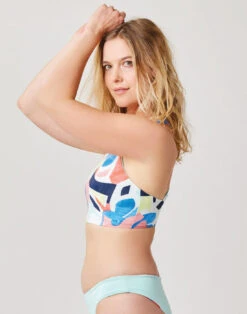Sanitas Reversible Top: Summer/Sea Glass -Carve Active Deals Store qgtz4ew4wir6cgodcyzi