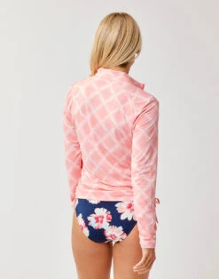 Cruz Rashguard: Rose 5 Cruz Rashguard: Rose -Carve Active Deals Store y2uc4zogq88dlkrqx5rf